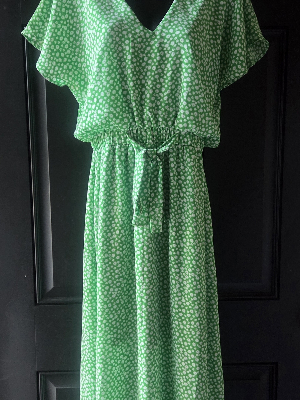 Green V-Neck Flutter Sleeve Maxi Dress with Tie Waist